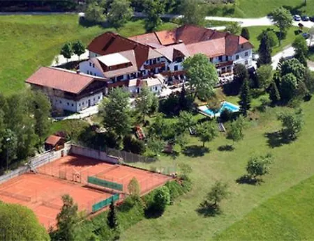 Pensjonat Eidenberger Alm 3*