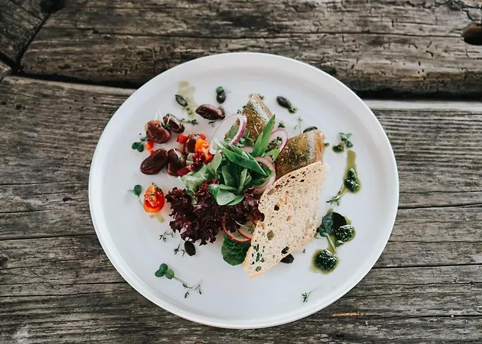 Konukevi Eidenberger Alm 3*